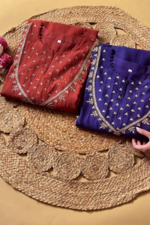 Maroon and Royal Blue Embroidered Kurta Set with Matching Pants and Dupatta, Featuring Intricate Thread Work and Sequin Detailing – Perfect for Festive and Traditional Occasions